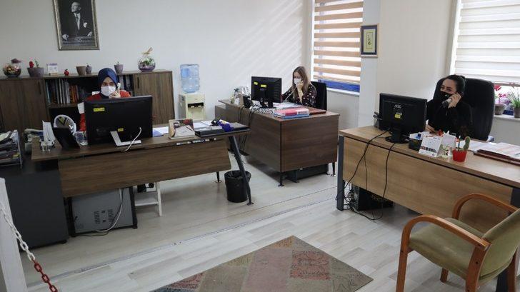 Korona virüslü hastalara moral telefonu G1