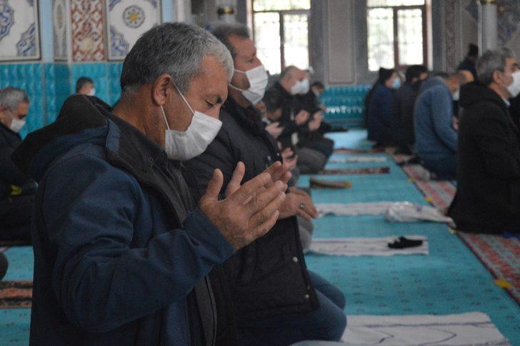 Eskişehir halkı da yağmur için el açtı G5