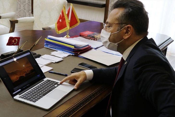 Aydın Valisi Aksoy, AA'nın "Yılın fotoğrafları" oylamasına katıldı G2