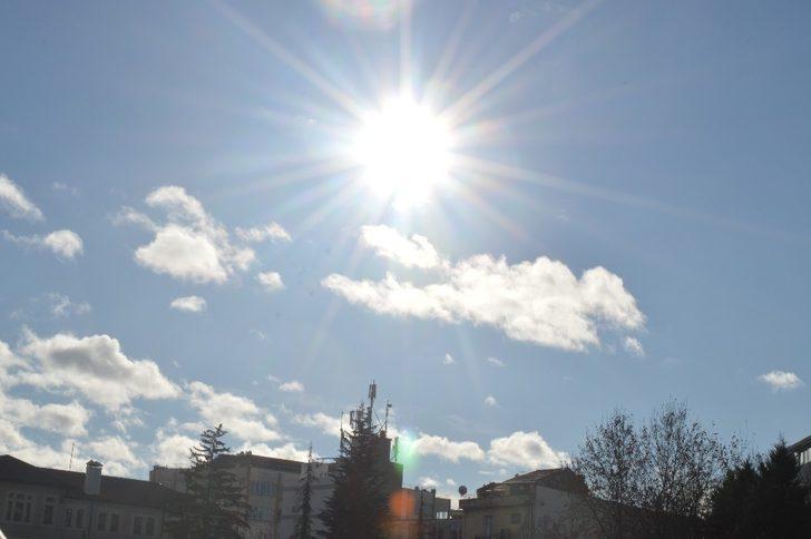 Eskişehir’de güneş yazdan kalma bir gün yaşattı G4
