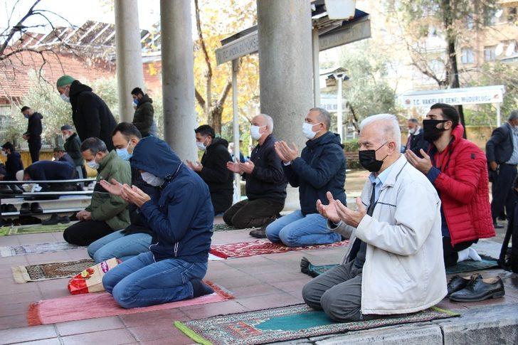 Aydın’daki camilerde yağmur duası yapıldı G2