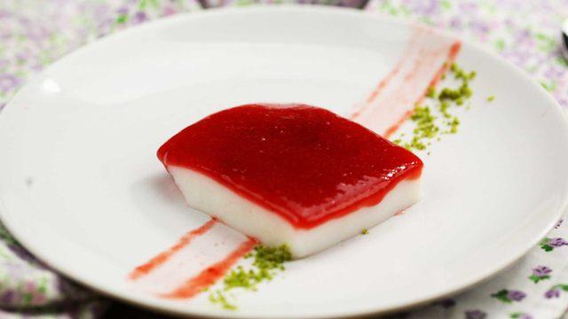 Gelinim Mutfakta su muhallebisi nasıl yapılır? Gelinim Mutfakta su muhallebi tarifi nedir? Su muhallebisi malzemeleri nelerdir?