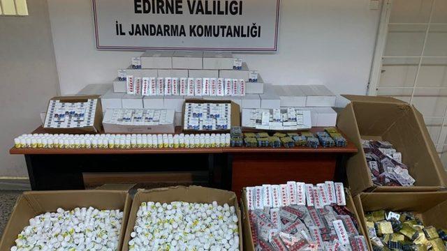 Edirne’de 703 bin TL’lik cinsel içerikli kaçak hap ve jel ele geçirildi