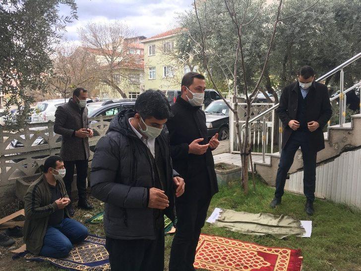 Osmaneli’ndeki camilerde yağmur duası yapıldı G4