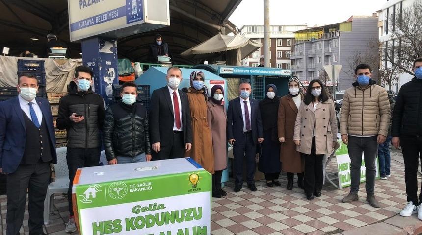 Pazaryerlerinde “Gelin HES kodunu birlikte alalım” stantları