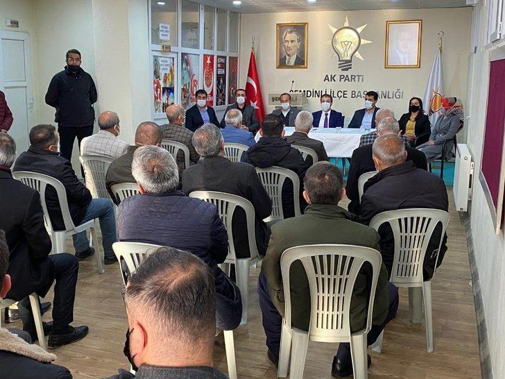 AK Parti Hakkari İl Başkanı Gür, sınırdaki ilçeleri ziyaret etti G3