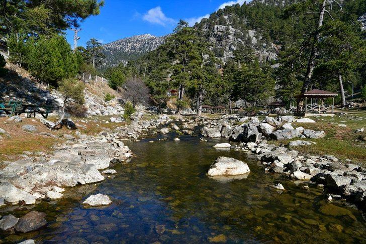 Isparta'daki Başpınar Tabiat Parkı ve Sorgun Göleti doğal güzelliğiyle hayran bırakıyor G1