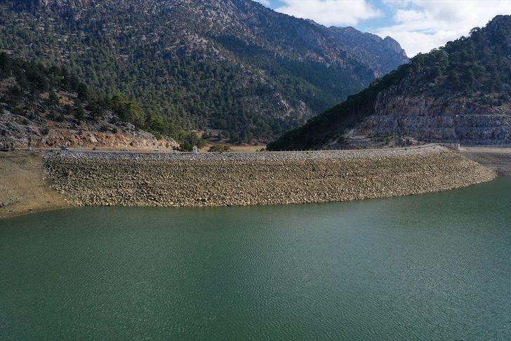 Isparta'daki Başpınar Tabiat Parkı ve Sorgun Göleti doğal güzelliğiyle hayran bırakıyor G3