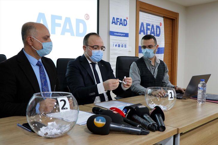 Elazığ'da deprem konutları için kura çekildi G1