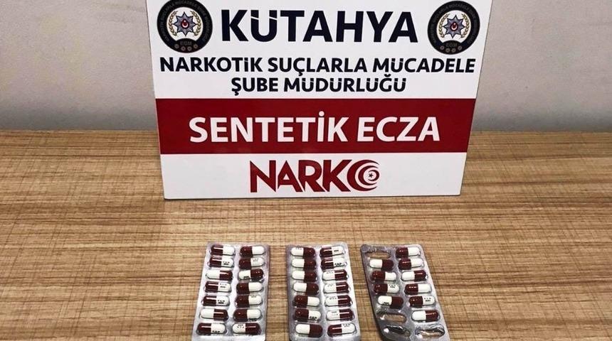 K&uuml;tahya&rsquo;da uyuşturucu hap ele ge&ccedil;irildi
