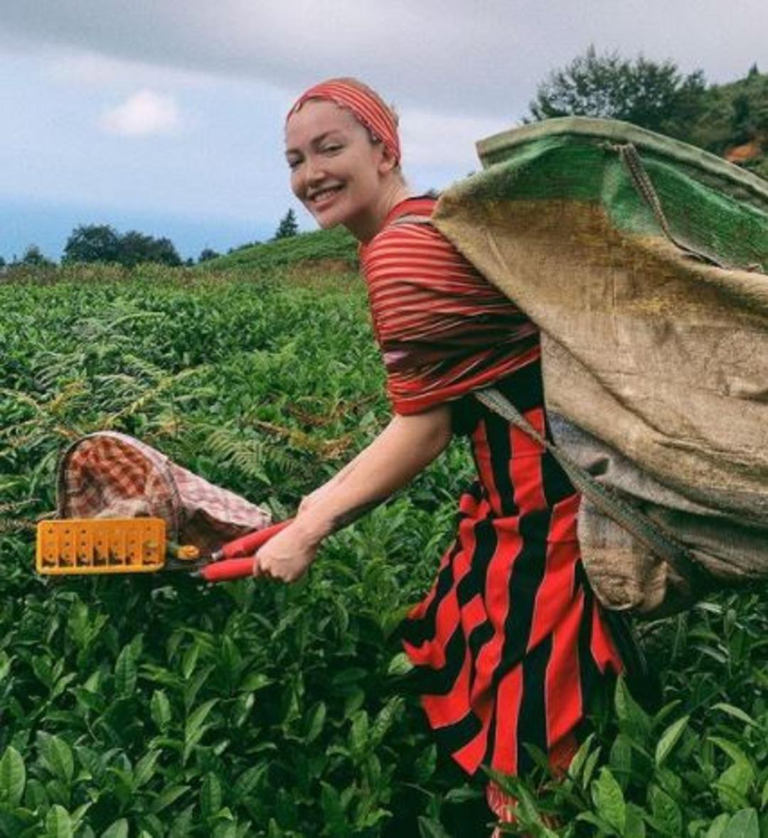 Danla Bilic'in l&uuml;ks &ccedil;antası! Fiyatı dudak u&ccedil;uklattı 