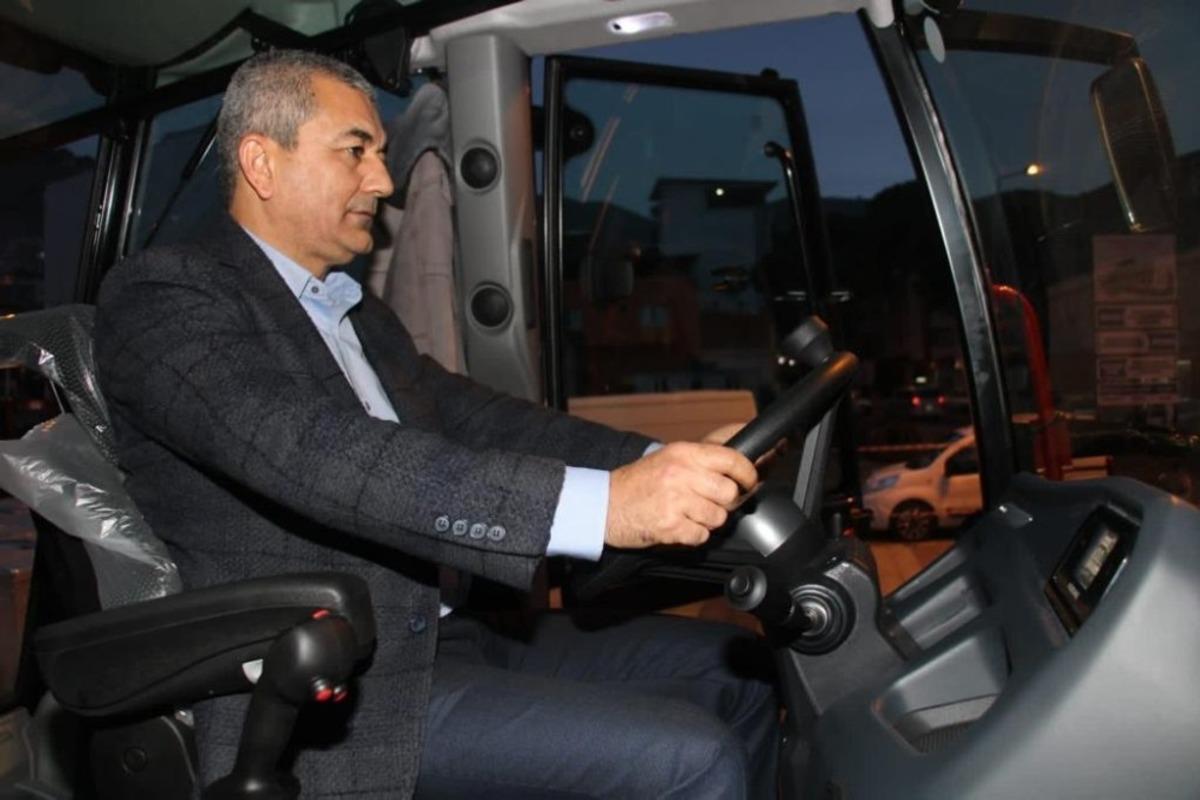 Ko&ccedil;arlı Belediyesi&rsquo;ne ara&ccedil; filosunu genişletmeye devam ediyor