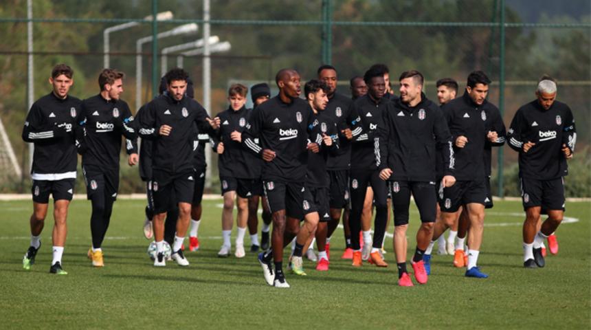 Beşiktaş'ın kamp kadrosunda 5 eksik