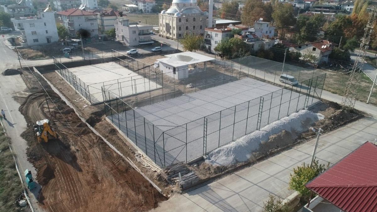 Merkezefendi&rsquo;de projeler il&ccedil;enin &ccedil;ehreni değiştirmeye devam ediyor