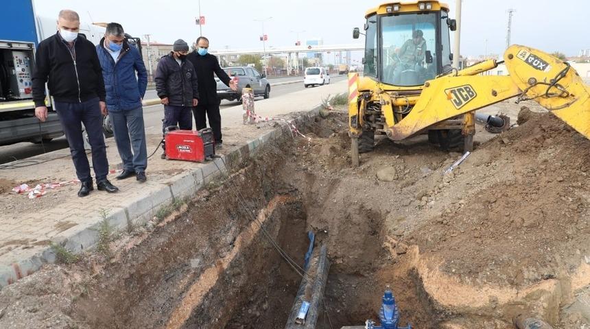 İçme suyu şebekeleri yenileniyor