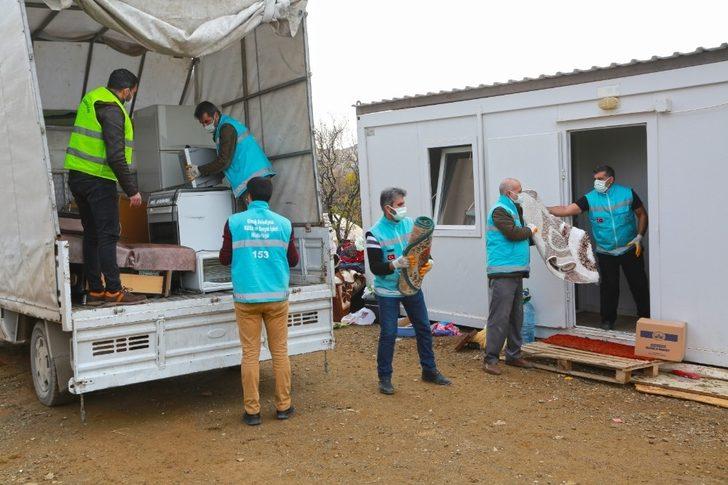 Elazığ’da evi yanan yaşlı çifte destek G2