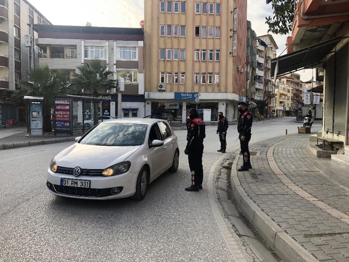 Samandağ&rsquo;da kısıtlama denetimleri devam ediyor