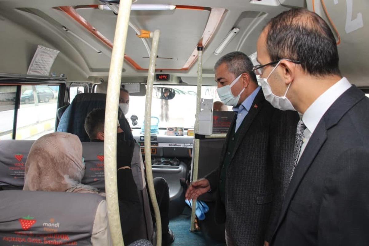 Ko&ccedil;arlı&rsquo;da toplu taşıma ara&ccedil;larında Korona vir&uuml;s denetimi yapıldı