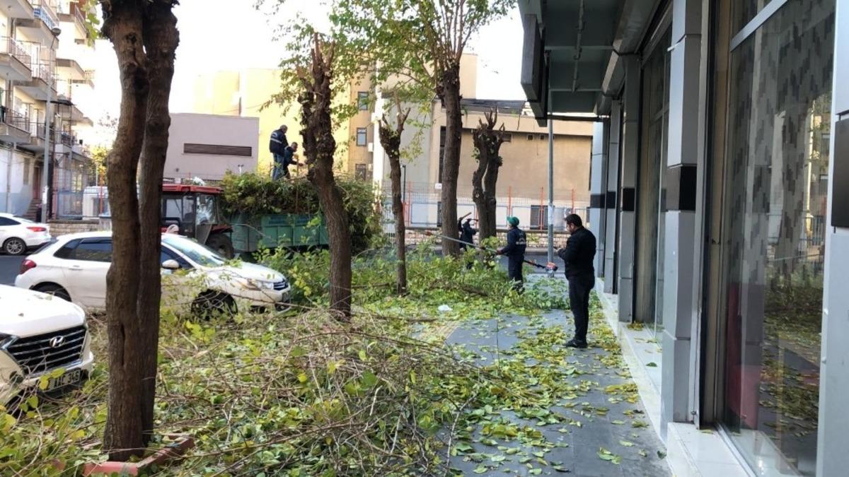 Yenişehir Belediyesi kısıtlamada da hizmetlerini s&uuml;rd&uuml;rd&uuml;