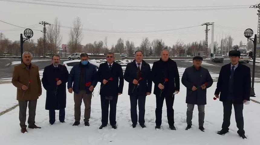 ASİMDER Başkanı Gülbey: “Muradov Karabağ’da Ermenileri örgütlüyor”