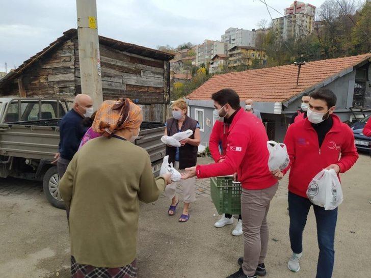 Genç gönüllüler sahada G4