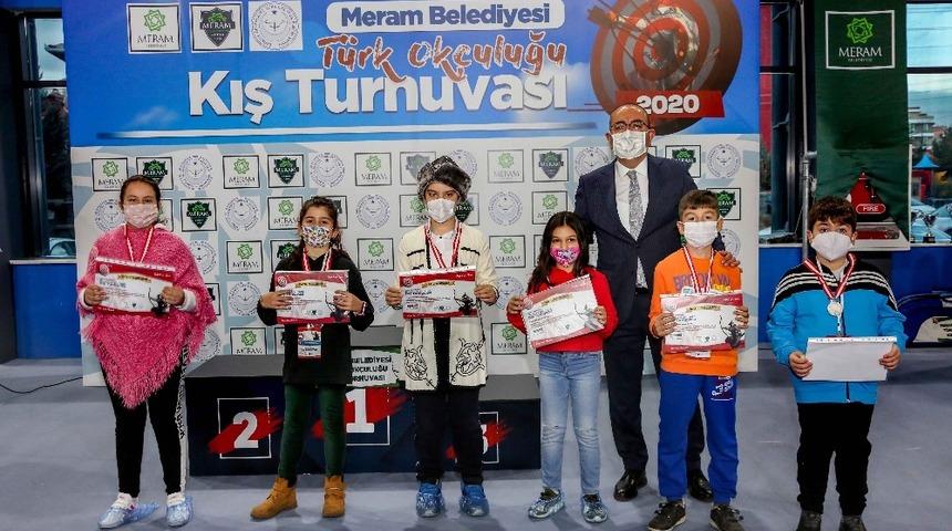 Geleneksel T&uuml;rk Ok&ccedil;uluğu Kış Turnuvası sona erdi