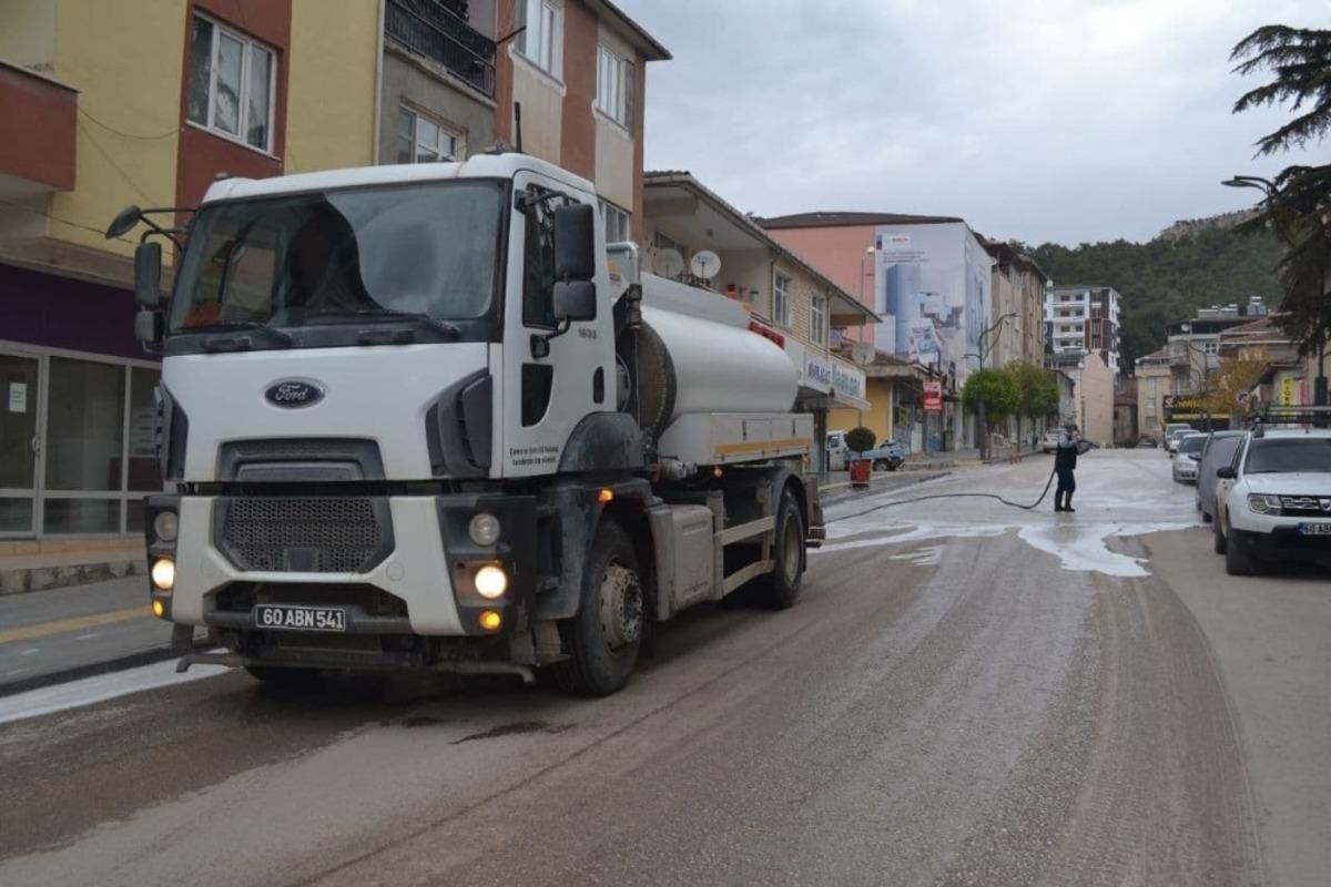 Kısıtlamada cadde ve sokaklar temizlendi