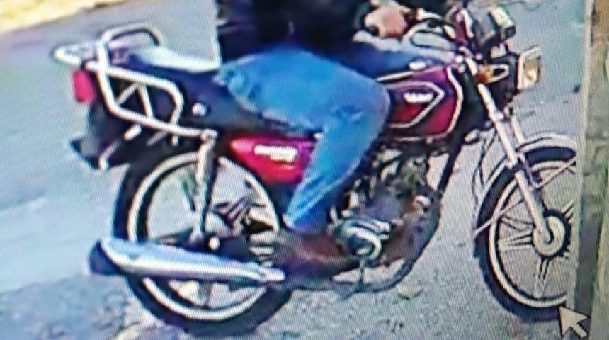 Park halindeki motosiklet &ccedil;alındı