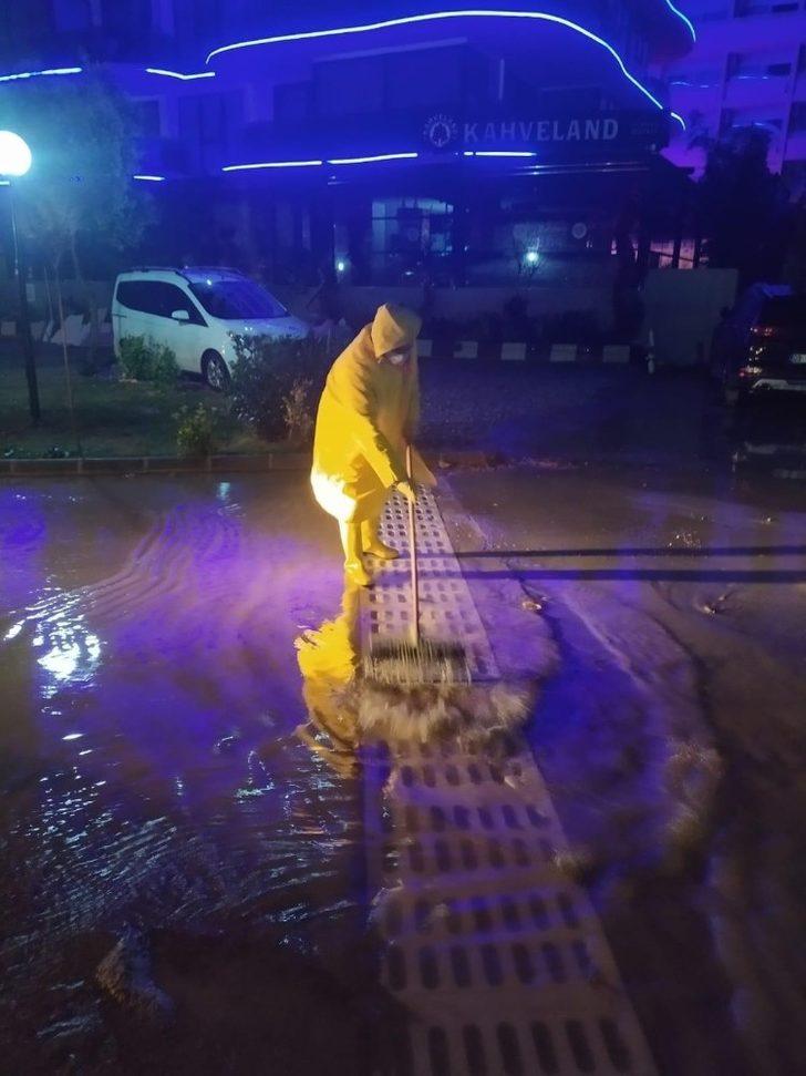 Büyükşehir ve Didim Belediyesi’nden yağışlara anında müdahale G2