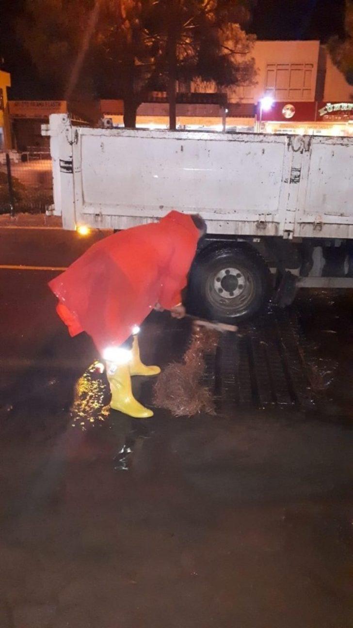 Büyükşehir ve Didim Belediyesi’nden yağışlara anında müdahale G5