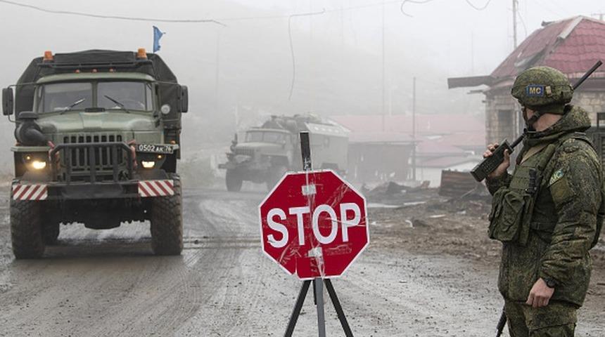 Dağlık Karabağ'da taraflar birbirini ateşkesi ihl&acirc;lle su&ccedil;ladı