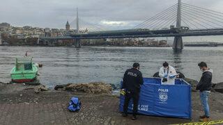 Unkapanı Köprüsü altında erkek cesedi bulundu