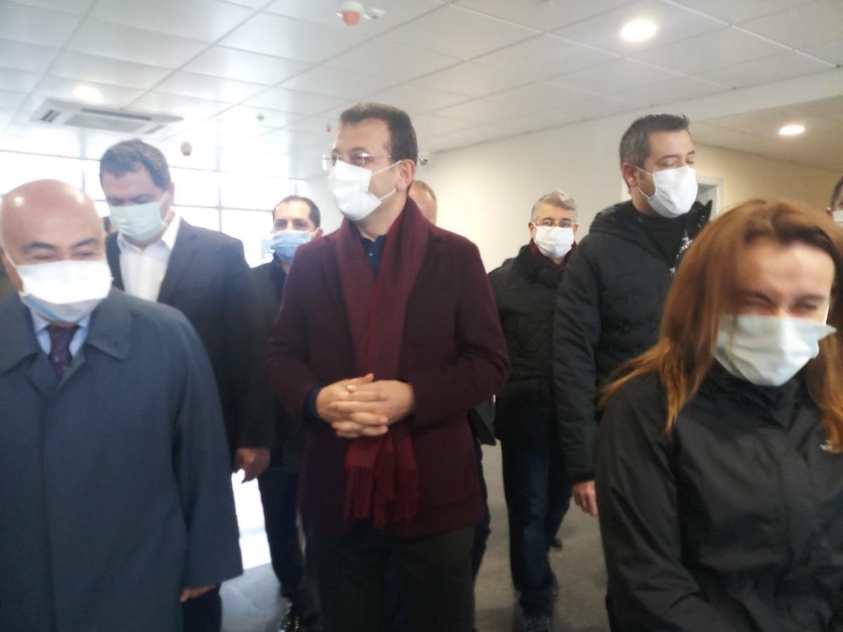 Başkan İmamoğlu, Alibeyk&ouml;y-Emin&ouml;n&uuml; tramvay hattında test s&uuml;r&uuml;ş&uuml; yaptı