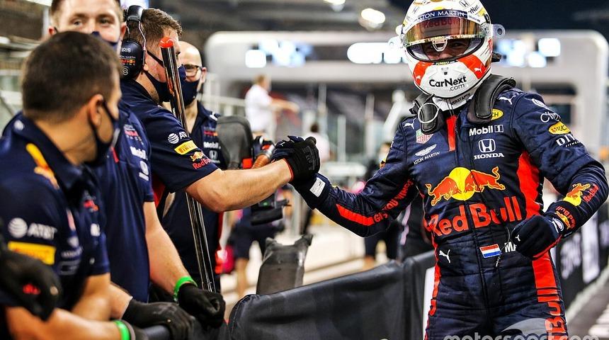 Abu Dhabi'de günün pilotu Verstappen oldu!