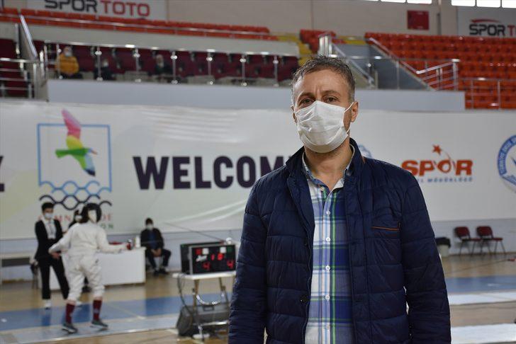 Eskrimde 10, 12 ve 14 Yaş Altı Epe Açık Turnuvası Trabzon'da sona erdi G1