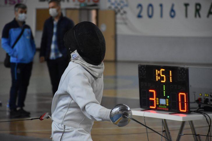 Eskrimde 10, 12 ve 14 Yaş Altı Epe Açık Turnuvası Trabzon'da sona erdi G2