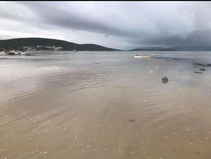 Urla’yı sağanak yağış vurdu G5