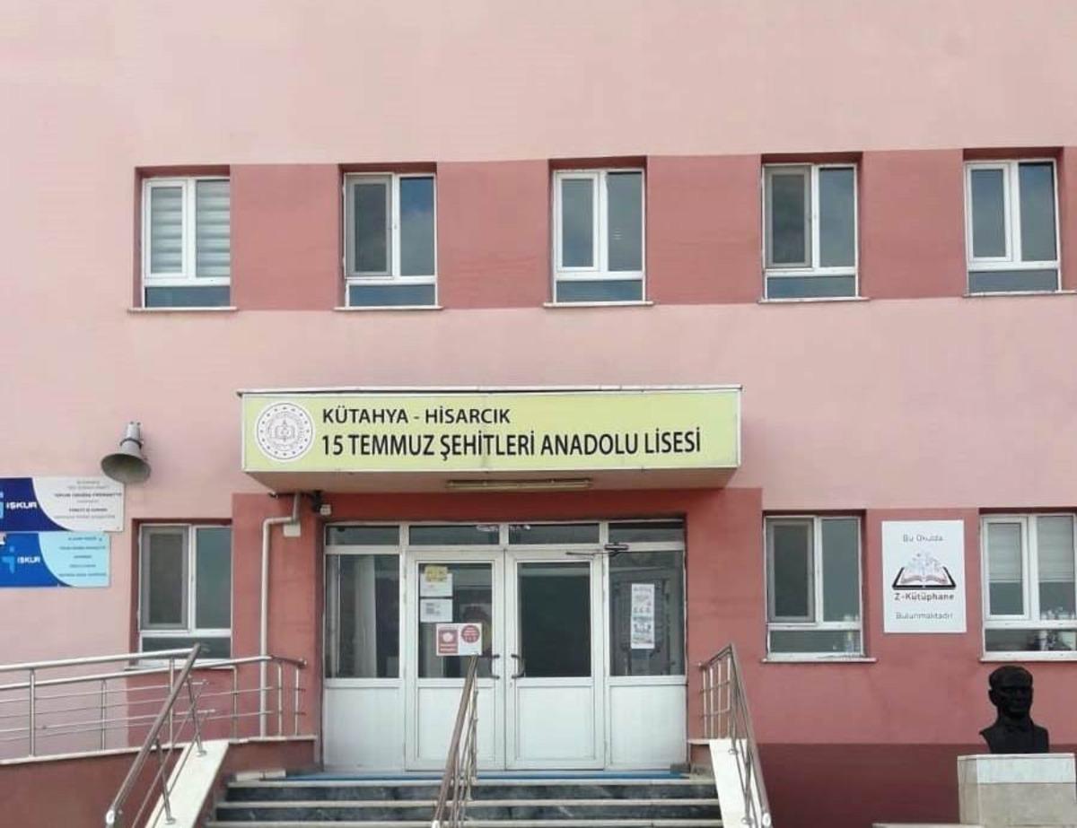 Lisede Online Okul Dergisi