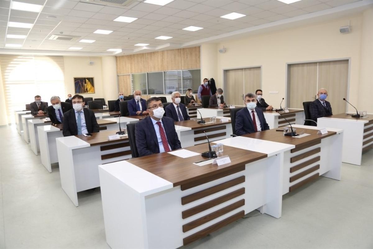 Vali Ali &Ccedil;elik: "K&uuml;tahya&rsquo;nın deprem ana planını hazırlamalıyız"