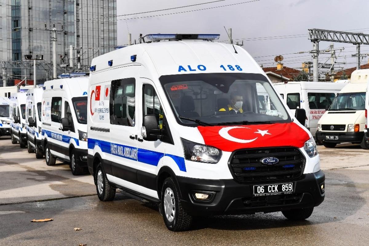 B&uuml;y&uuml;kşehir Belediyesi ambulans ve diyaliz ara&ccedil; filosunu genişletti
