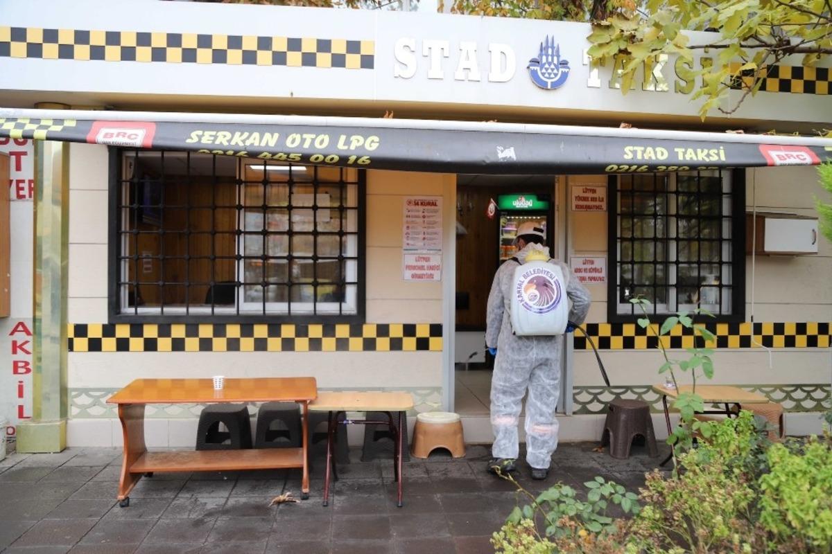 Kartal Belediyesi sokağa &ccedil;ıkma yasağında iş başında