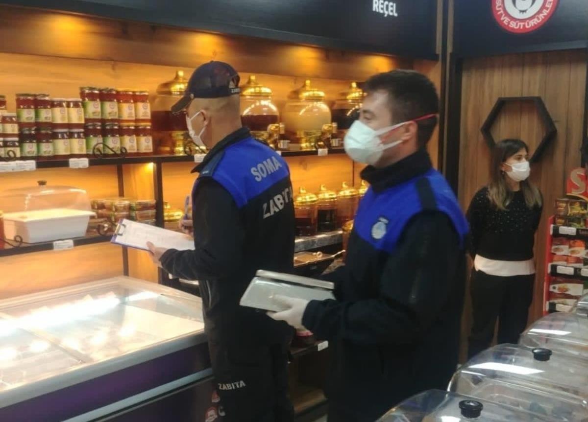 Soma Zabıta ekipleri kısıtlamada da denetime devam etti