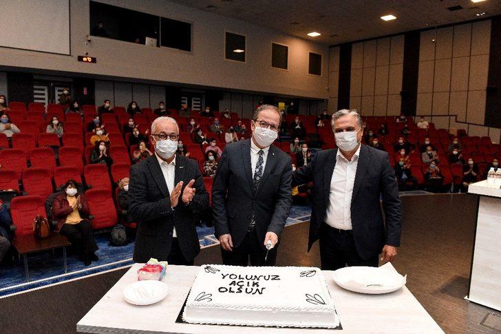 Muratpaşa, Emin Sözen’i İzmir’e uğurladı G1