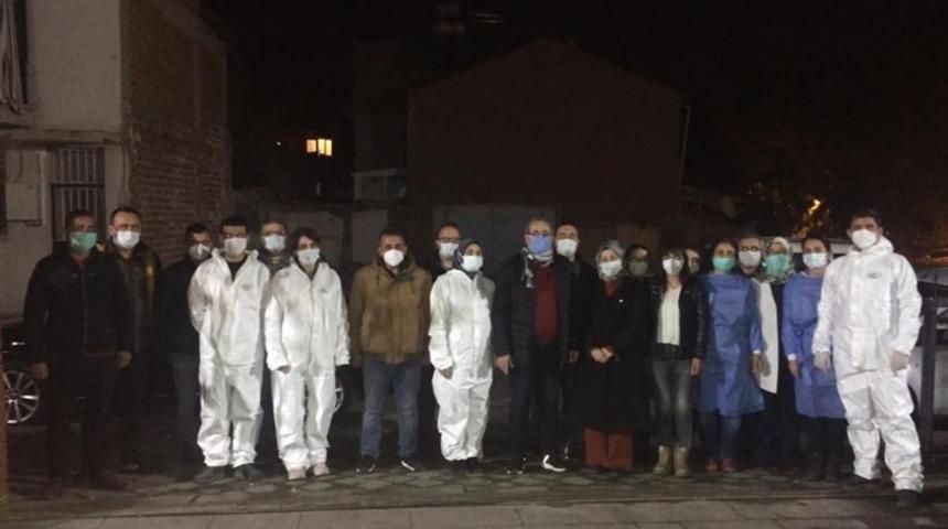 Kaymakam Sağlam&rsquo;dan filyasyon ekibine gece ziyareti