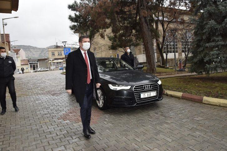 40 gün sonra Belediye’de çiçeklerle karşılandı, "Tedbirlere uyulmazsa canlar yanmaya devam eder" dedi G2