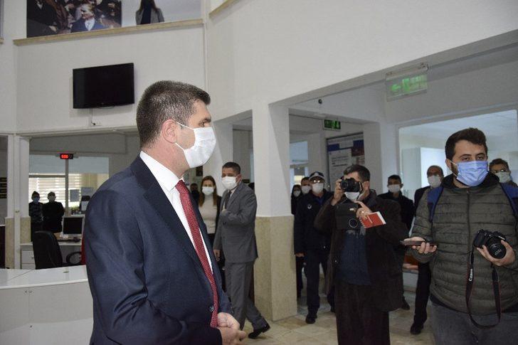 40 gün sonra Belediye’de çiçeklerle karşılandı, "Tedbirlere uyulmazsa canlar yanmaya devam eder" dedi G3