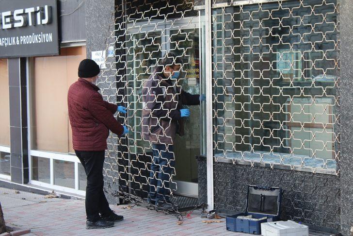 Kütahya'da kuyumcu soygununu komşu esnafın dikkati önledi G3