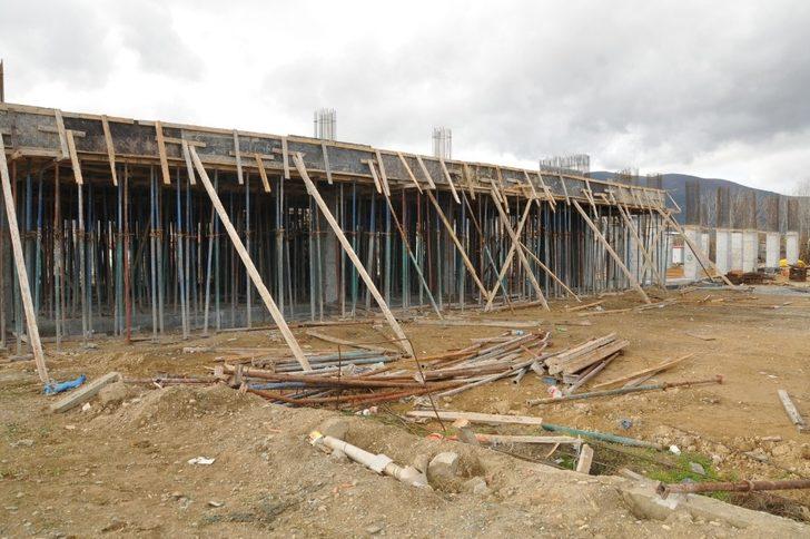 Akşehir’de yeni otogar inşaatı hızla yükseliyor G2