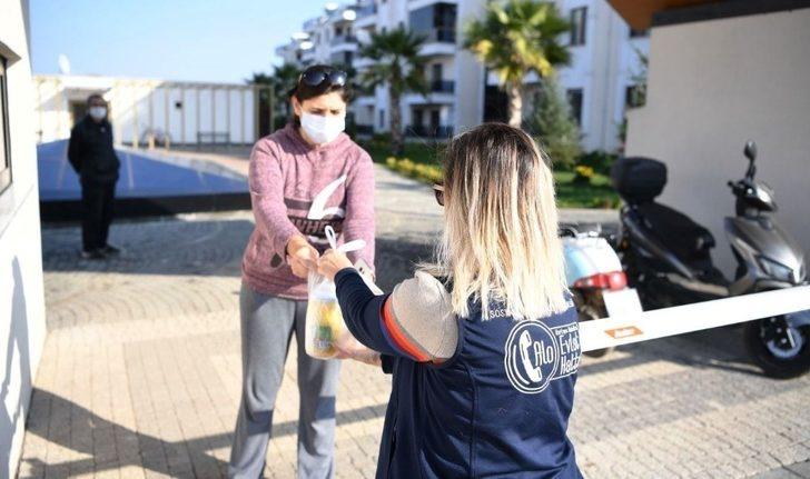 Karantinada olan ailelerin ihtiyaçları ’Alo Evlat’ ekipleri tarafından karşılanıyor G3