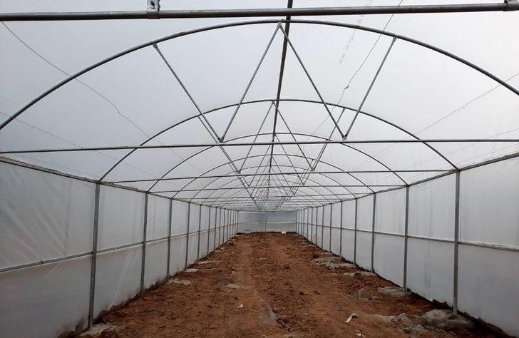 Bingöl’de 3 köyde sera kuruldu G3